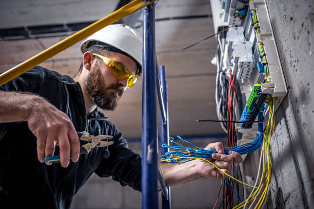 Best Affordable Emergency Electrician  in Wesley Chapel, NC